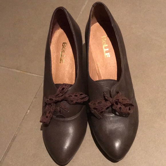 Bella shoes - Picture 1 of 3
